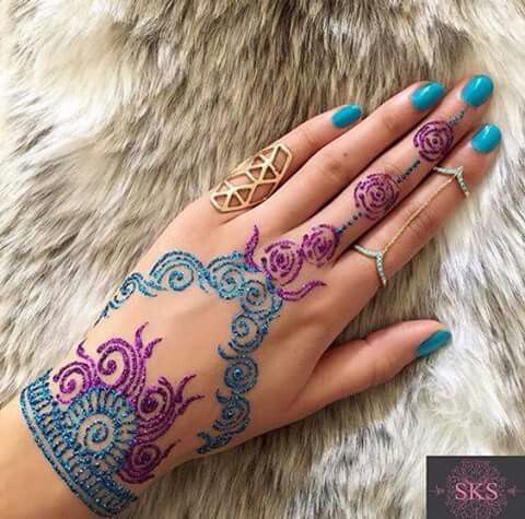 ✨ EID Sale  Combo Box Premium Acrylic Eid Card + 2 Glitter Mehndi Cones ✨ 🌙 | Sparkling Henna – Limited Stock 🚨